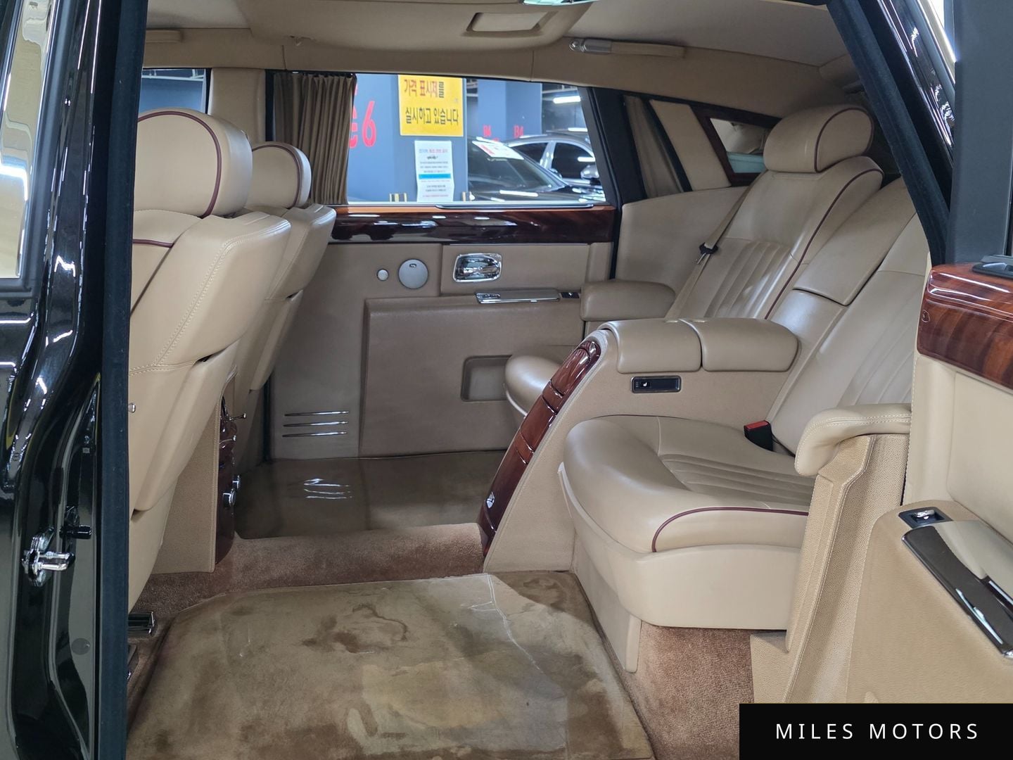 Rolls-Royce 팬텀 2007 — миниатюра 15