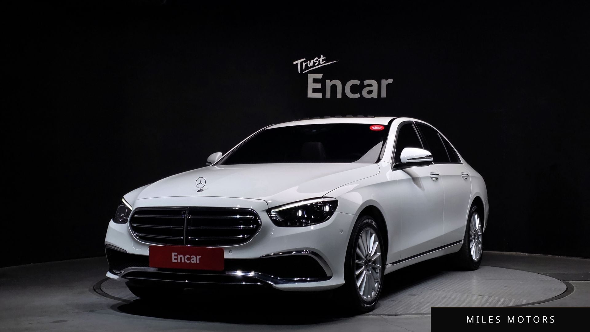 Mercedes-Benz E-Class W213 2023 — фото 1 из 12