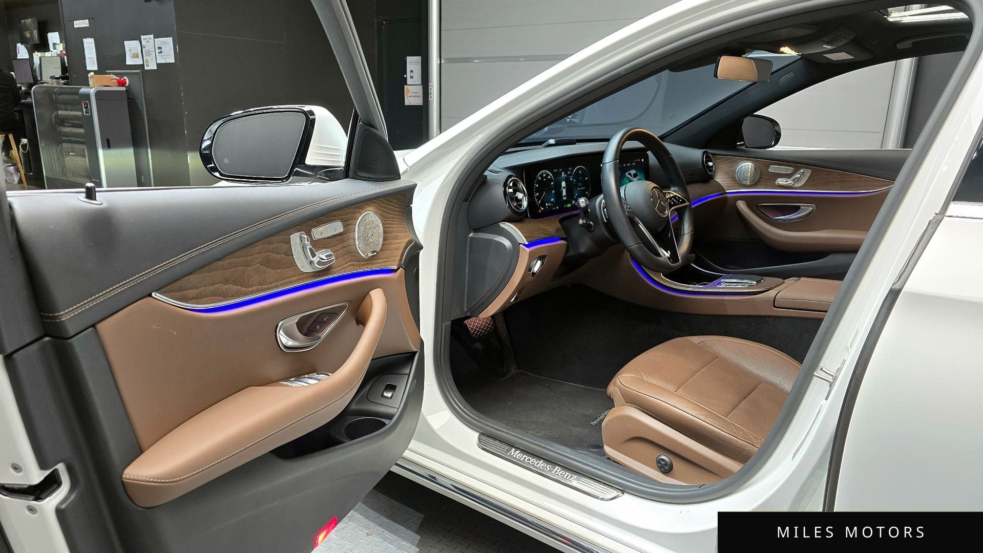 Mercedes-Benz E-Class W213 2023 — миниатюра 11
