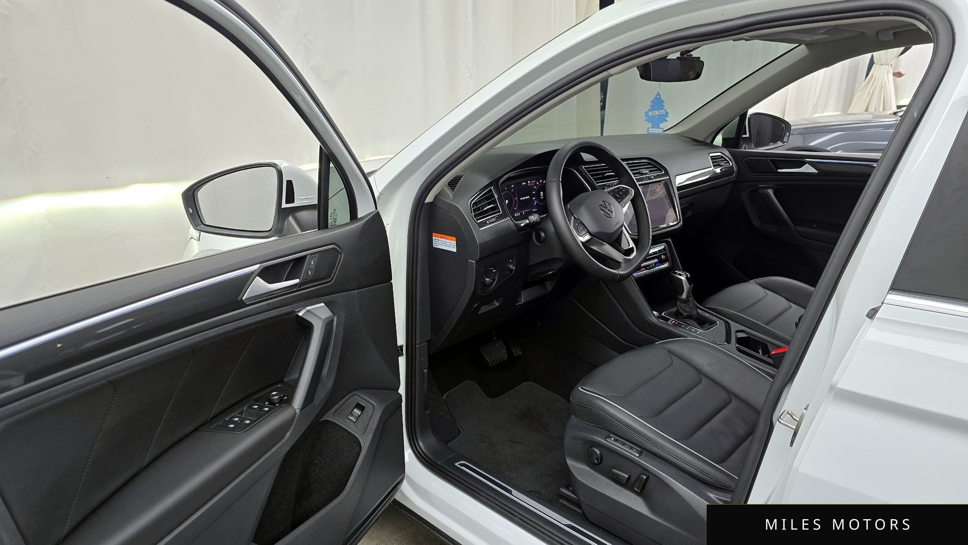Volkswagen Tiguan 2024 — миниатюра 10