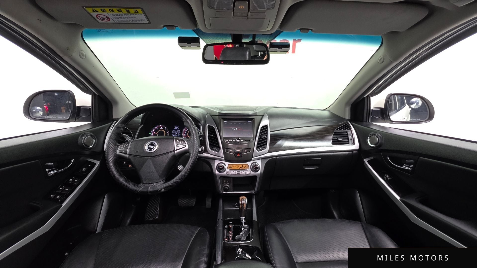 KG Mobility KORANDO 2017 — миниатюра 7