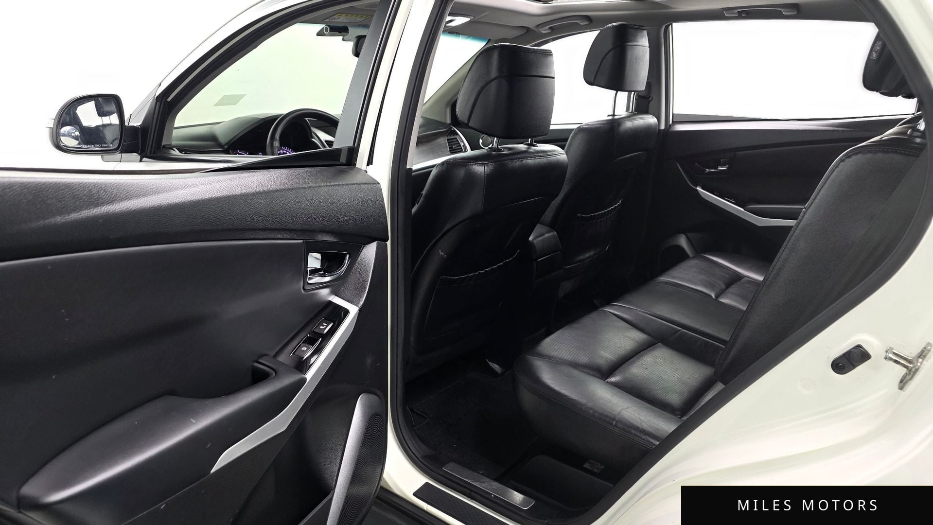 KG Mobility KORANDO 2017 — миниатюра 12