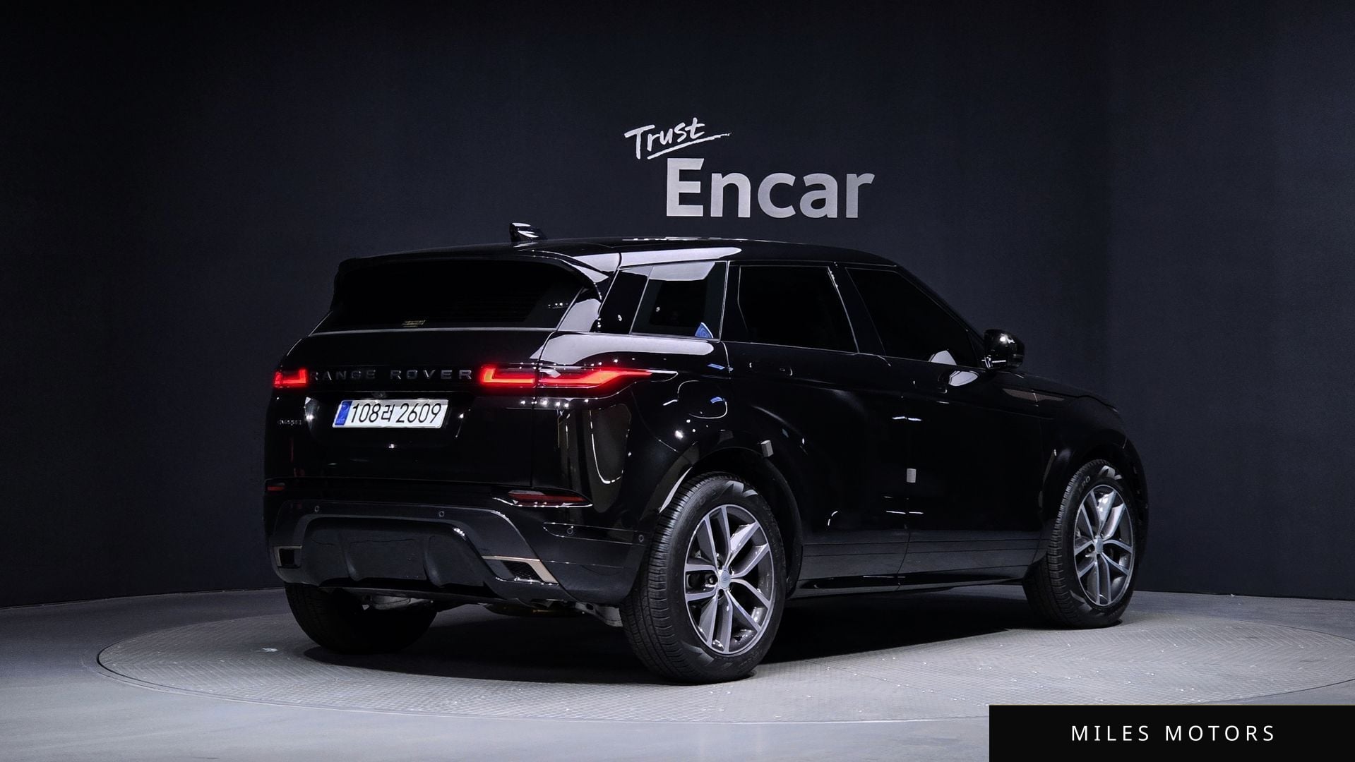 Land Rover Range Rover Evoque 2025 — миниатюра 2