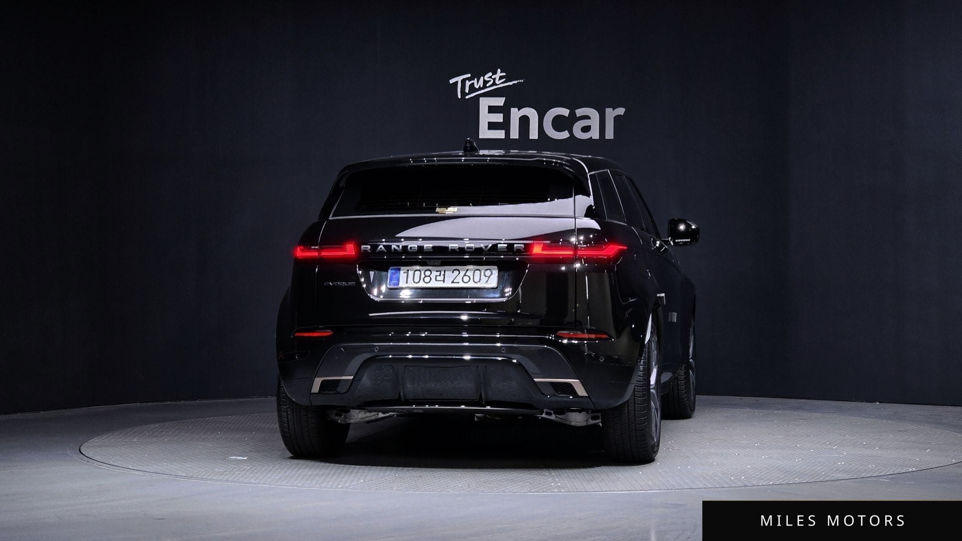 Land Rover Range Rover Evoque 2025 — миниатюра 4