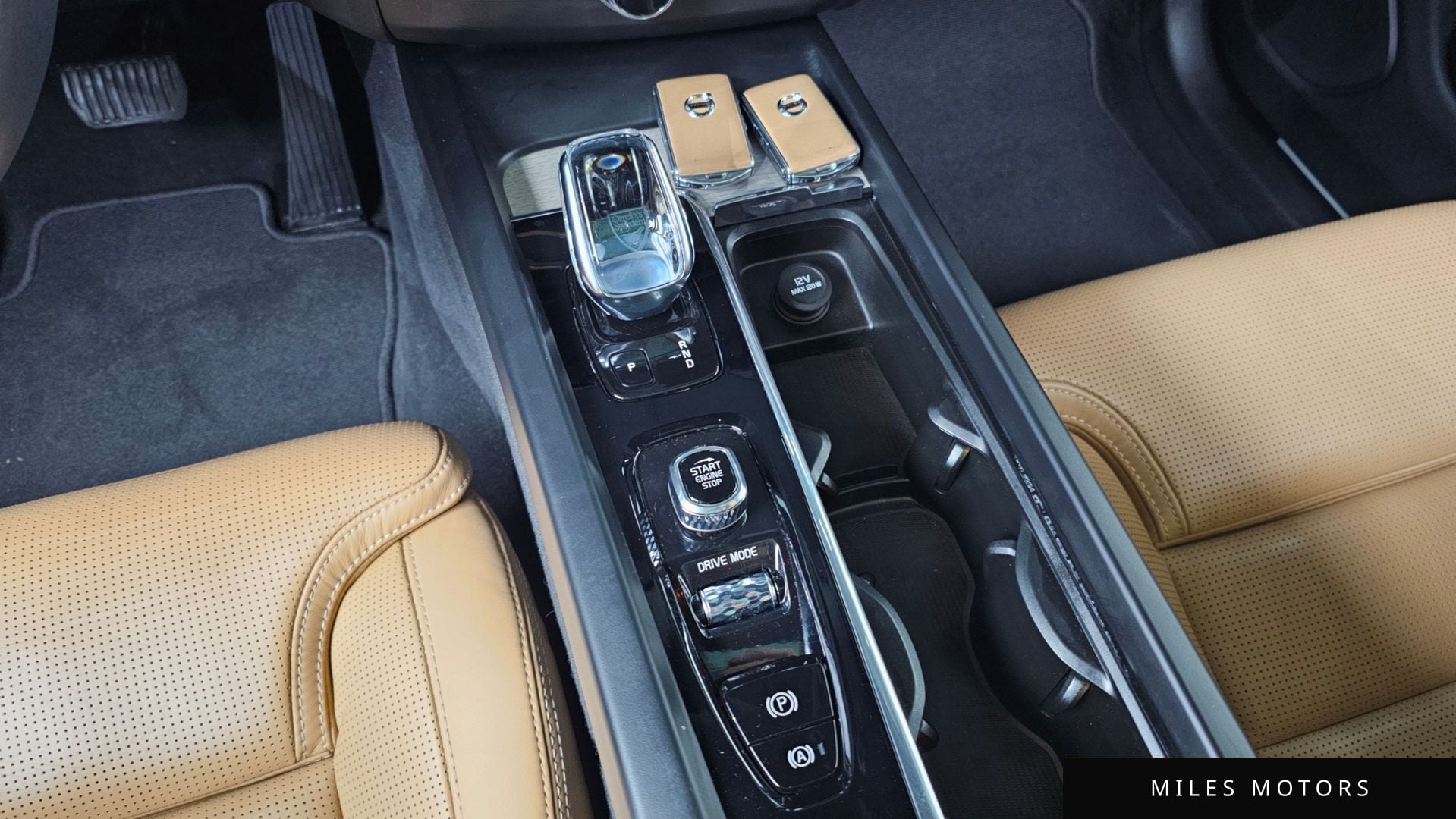 Volvo XC60 2020 — миниатюра 9