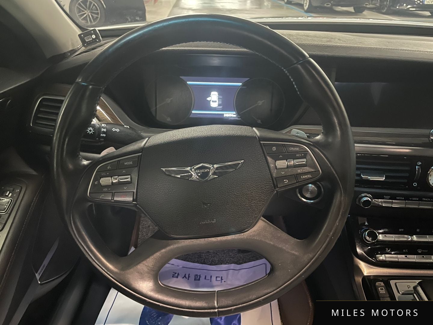 Genesis EQ900 2018 — миниатюра 9