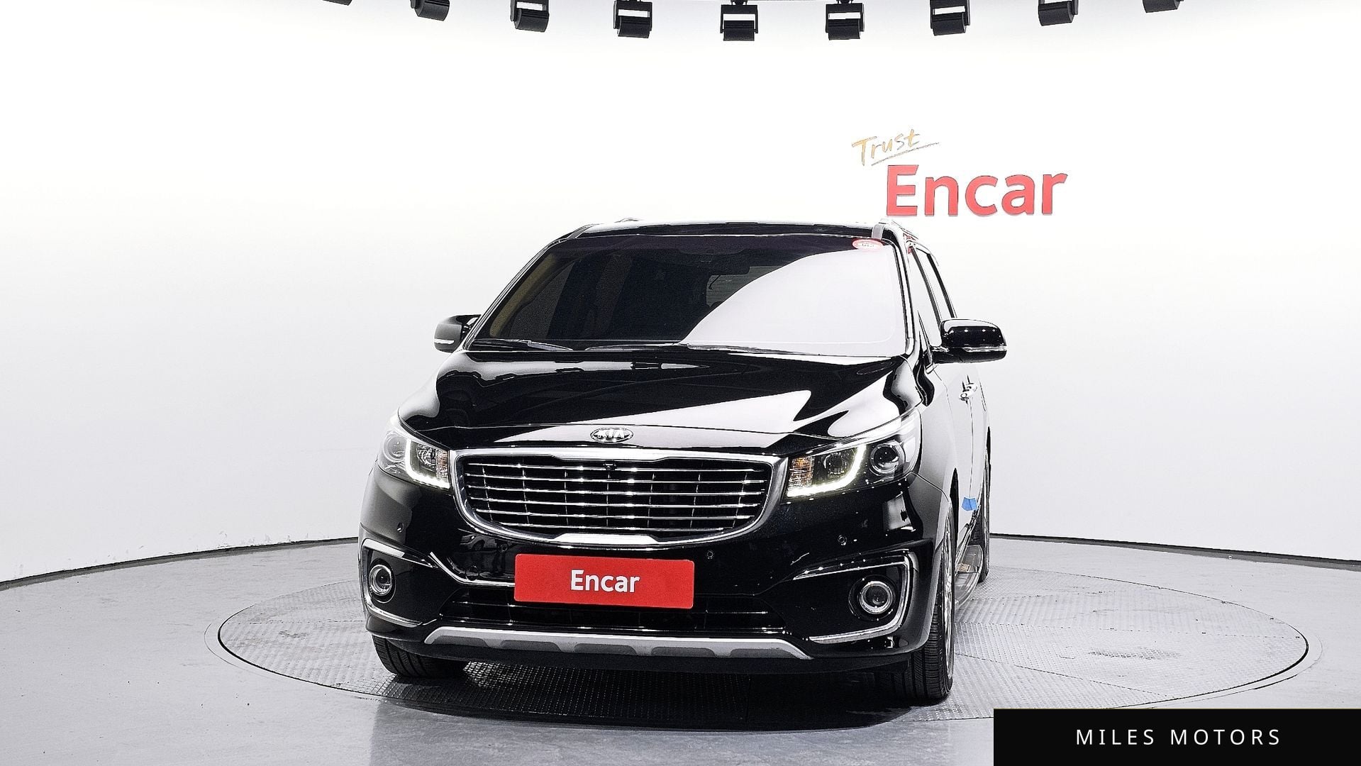Kia Canival 2017 — миниатюра 3