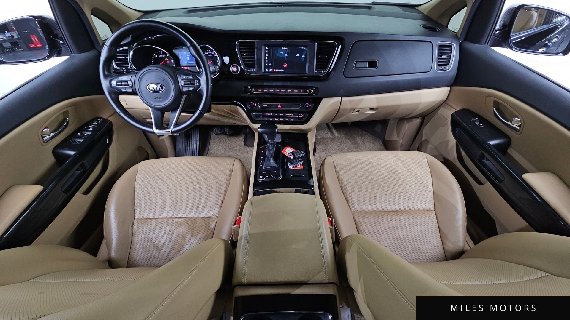 Kia Canival 2017 — миниатюра 7