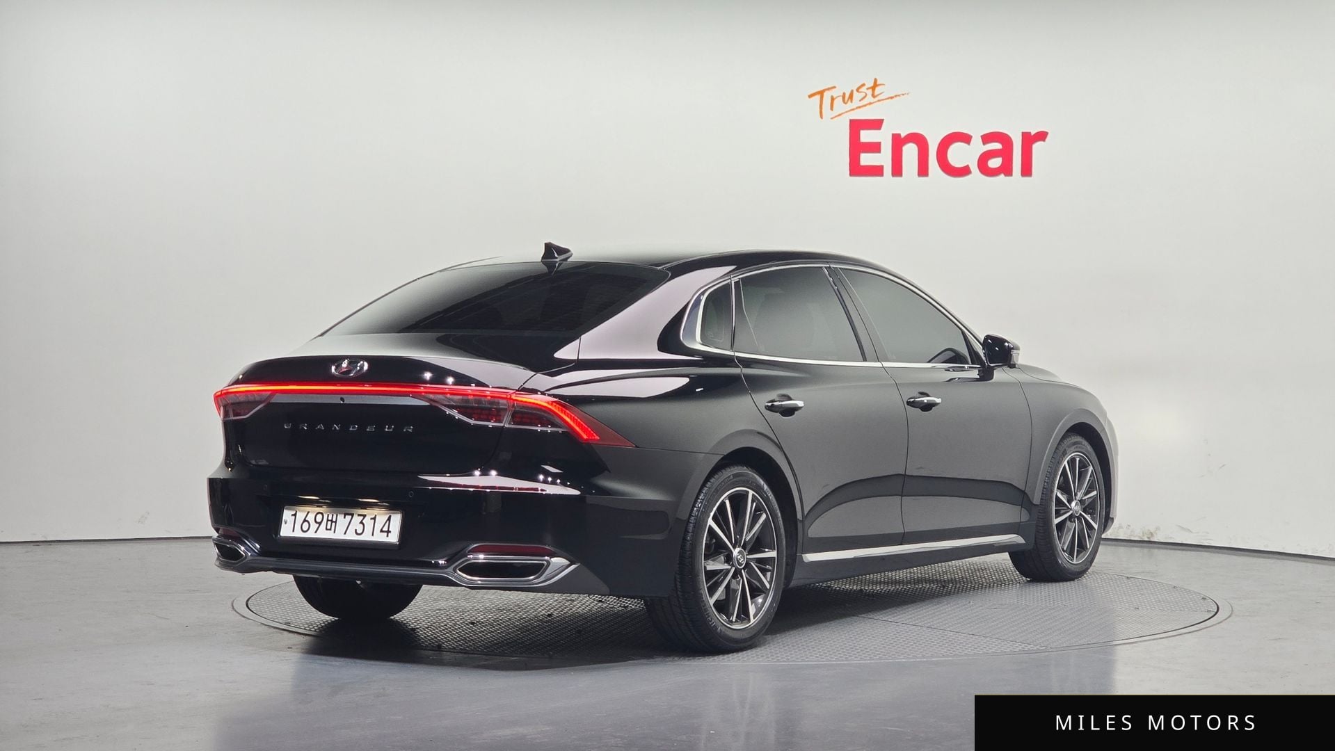 Hyundai Grandeur 2023 — миниатюра 2