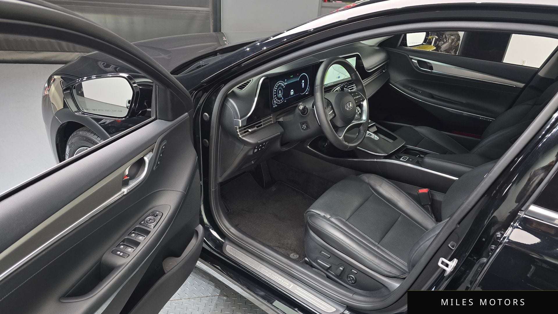 Hyundai Grandeur 2023 — миниатюра 10
