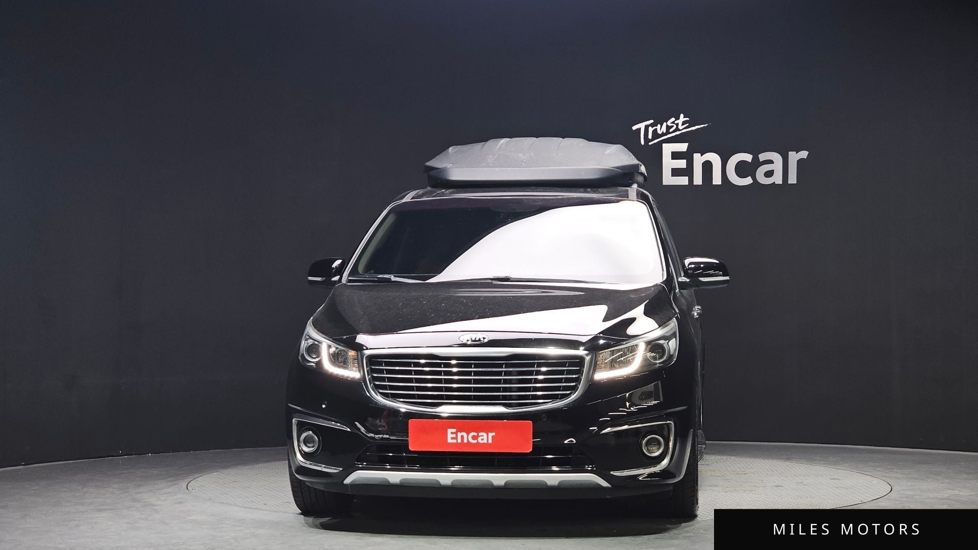 Kia Canival 2016 — миниатюра 3