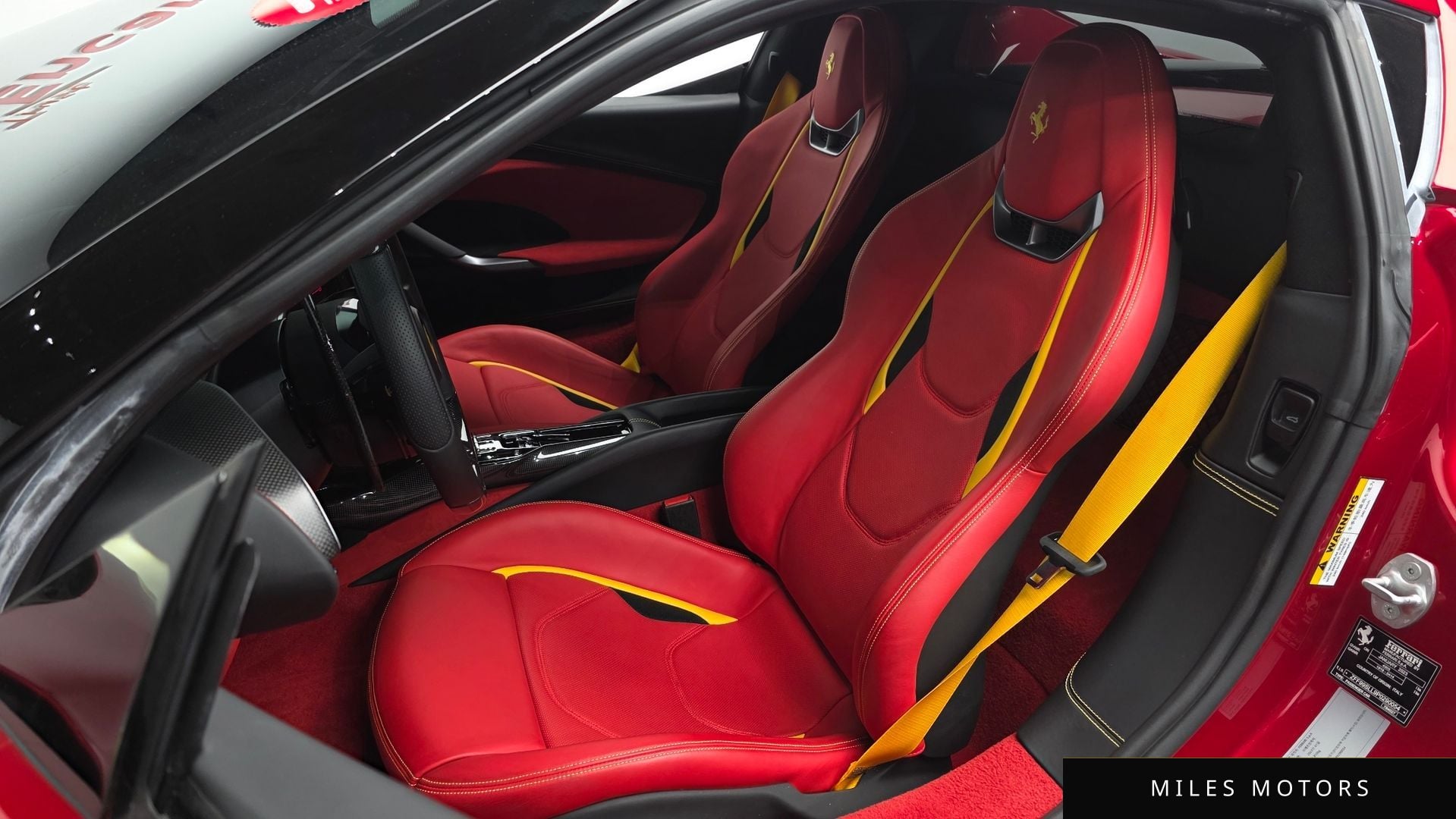 Ferrari 296 GTB 2023 — миниатюра 7