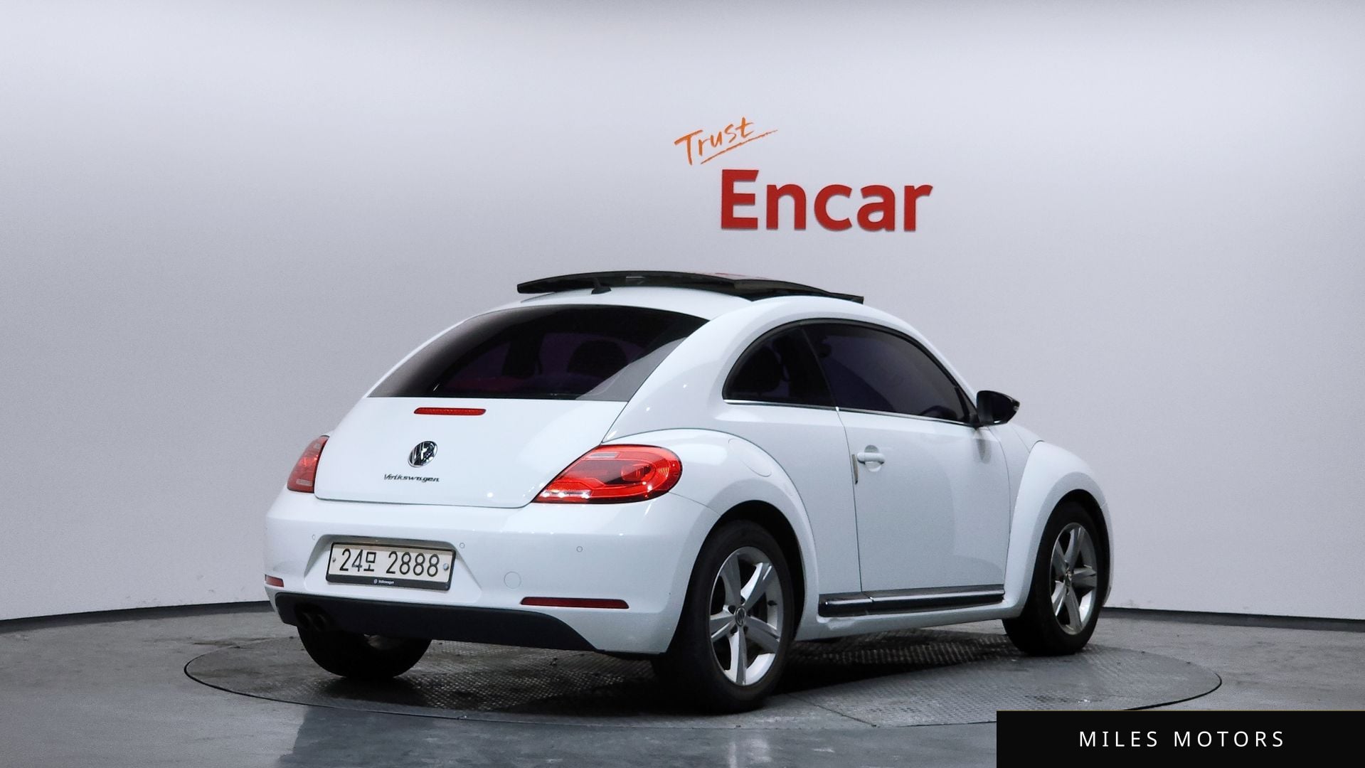Volkswagen Beetle 2014 — миниатюра 2