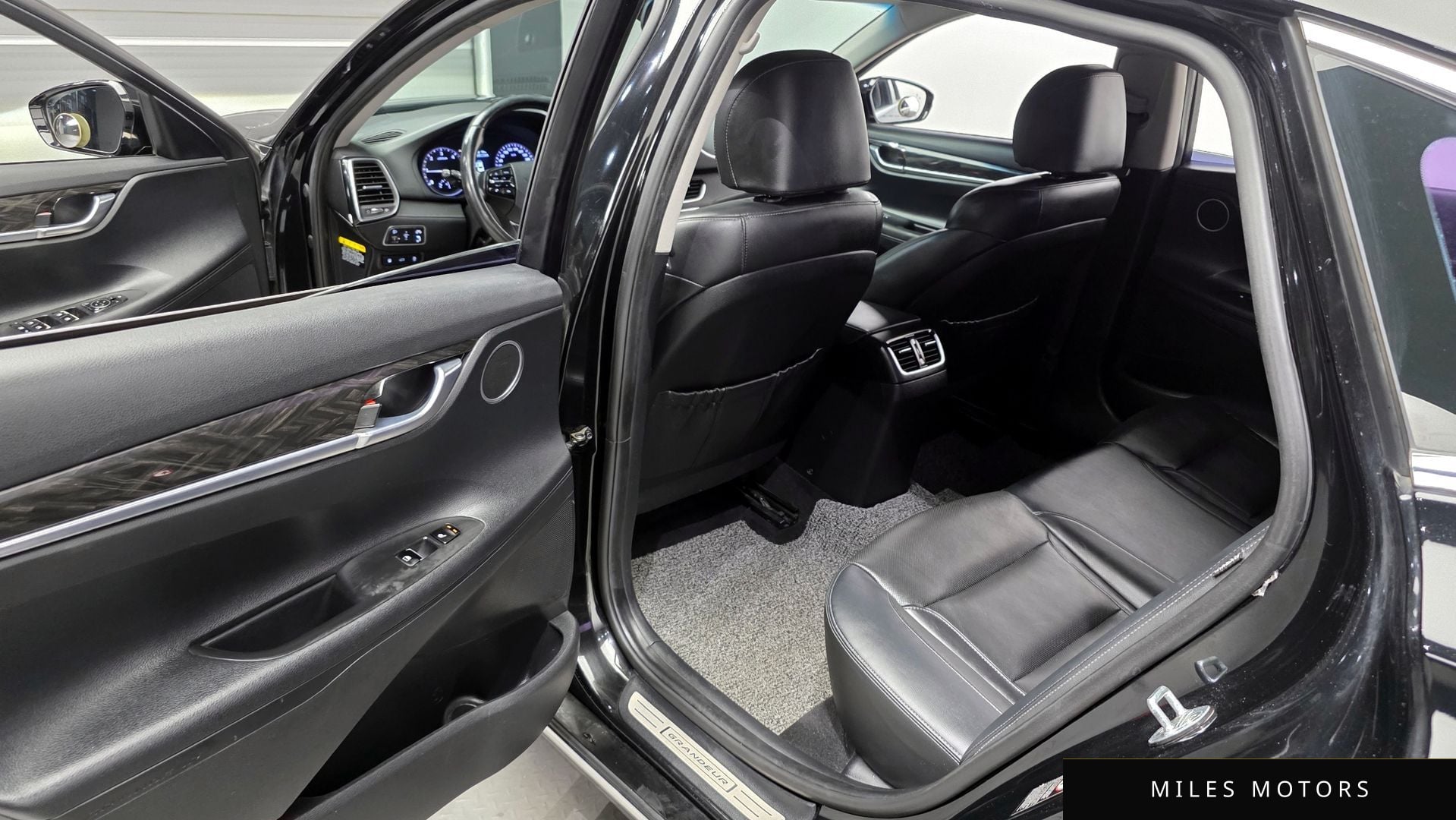 Hyundai Grandeur 2017 — миниатюра 11