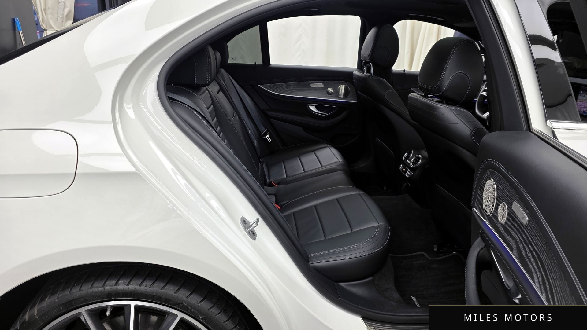 Mercedes-Benz E-Class W213 2021 — миниатюра 12