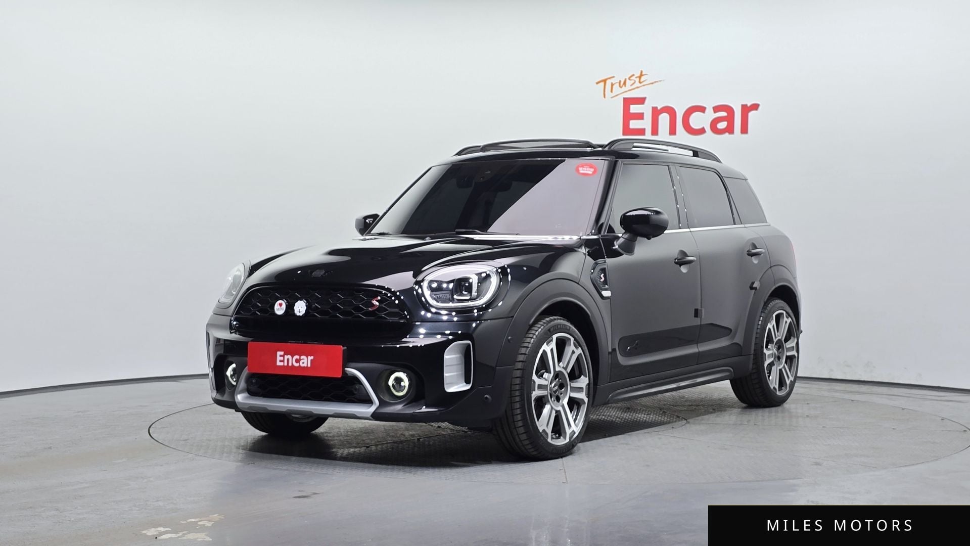 MINI Countryman 2023 — фото 1 из 12