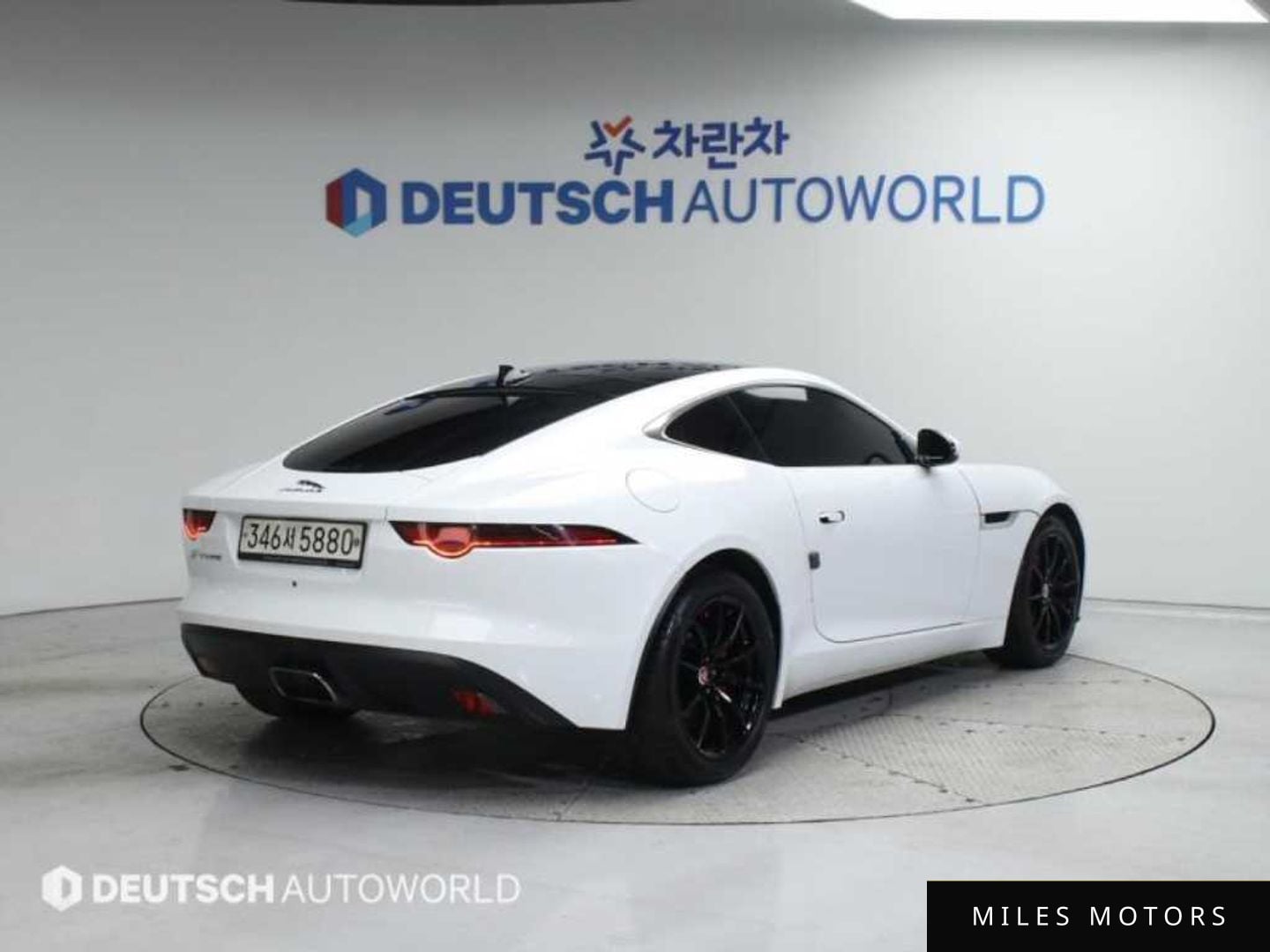 Jaguar F-TYPE 2018 — миниатюра 3