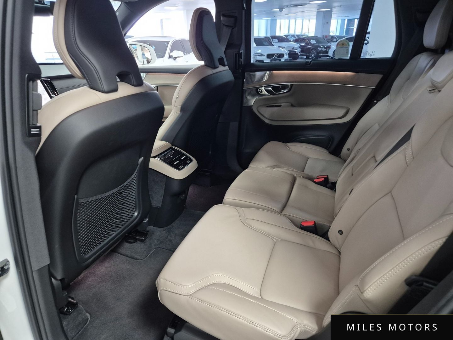 Volvo XC90 2026 — миниатюра 11