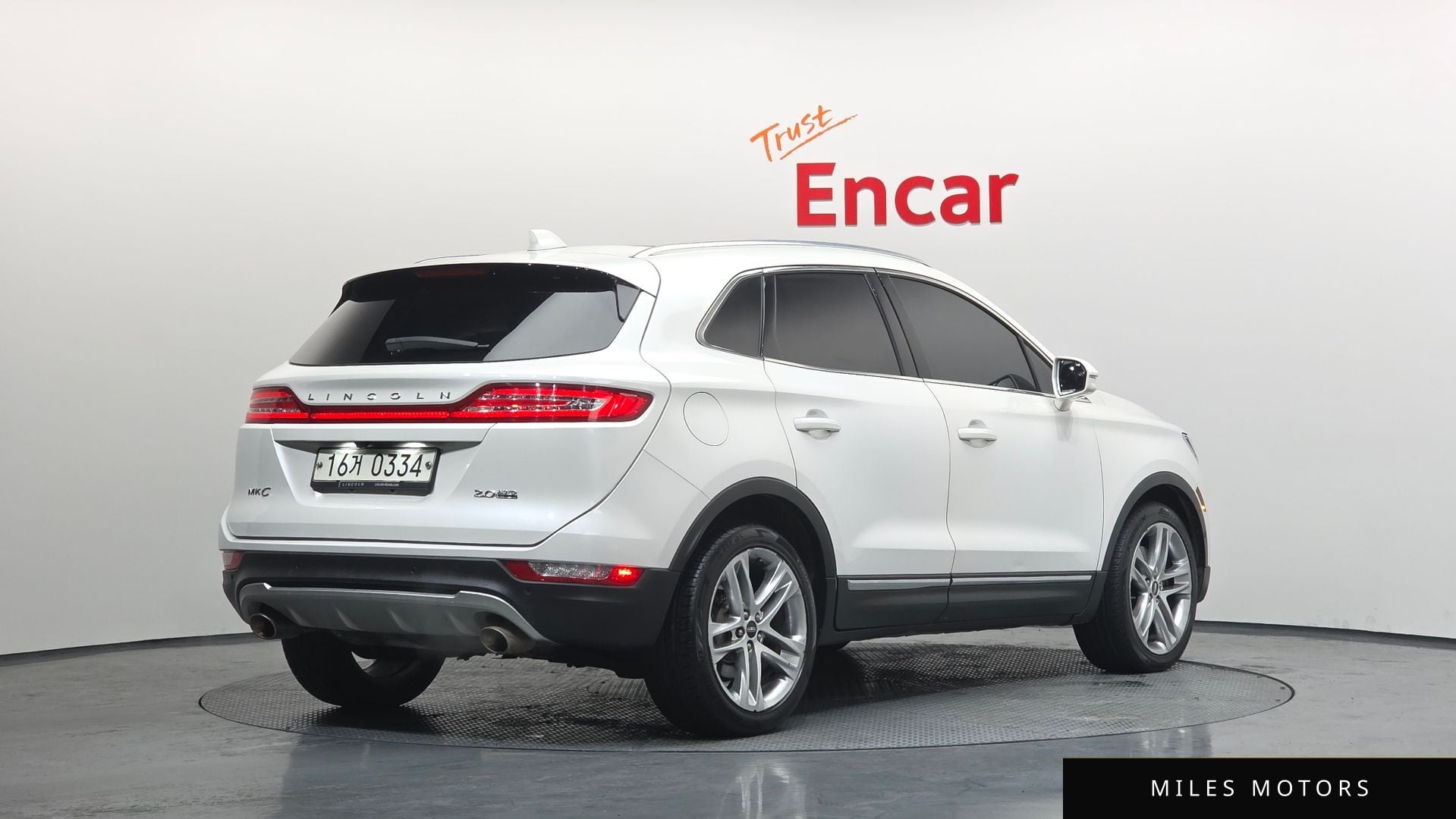 Lincoln MKC 2016 — миниатюра 2