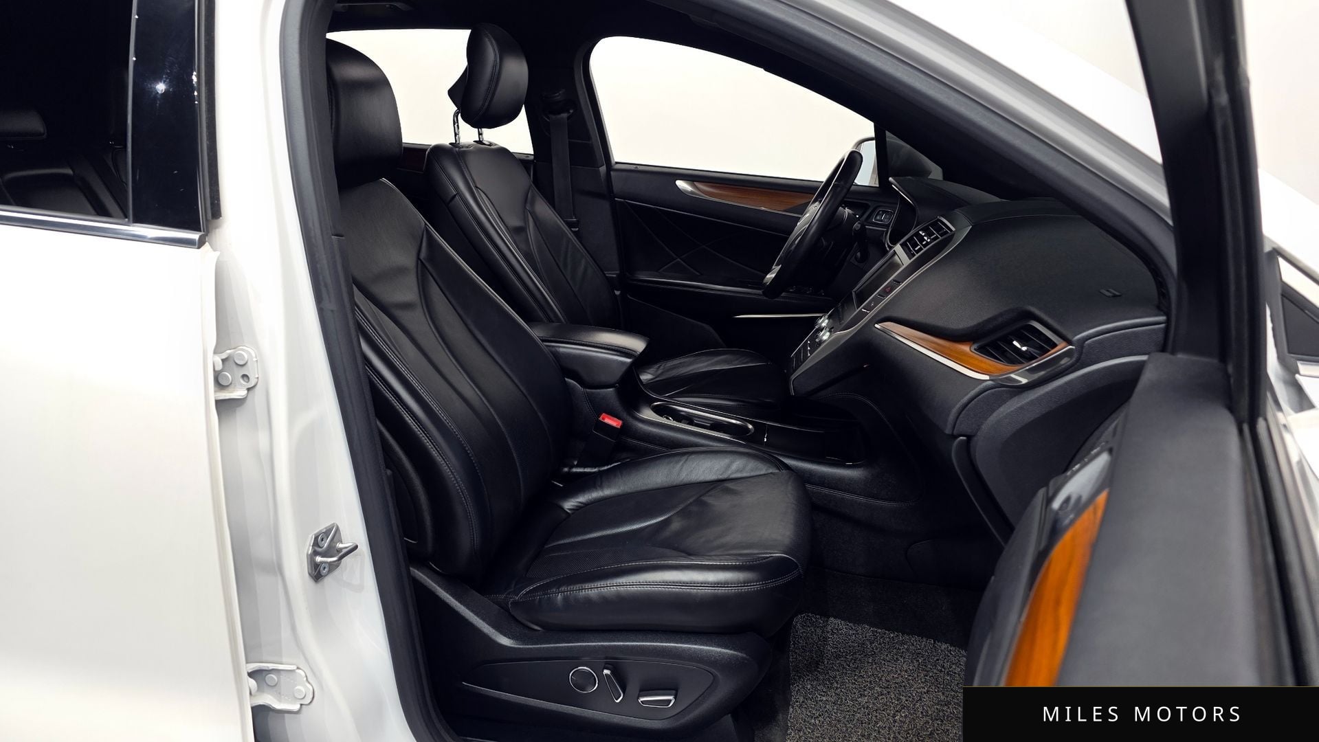 Lincoln MKC 2016 — миниатюра 11