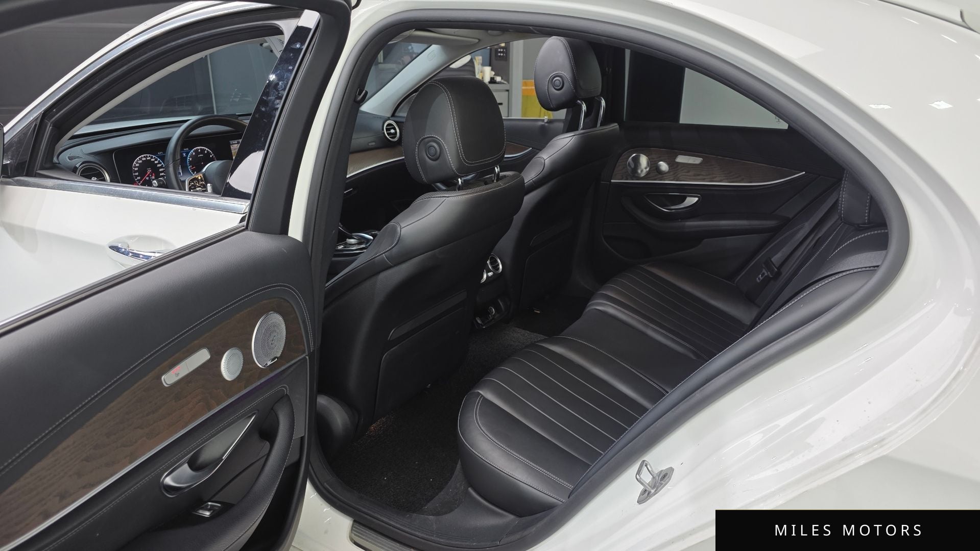 Mercedes-Benz E-Class W213 2019 — миниатюра 11