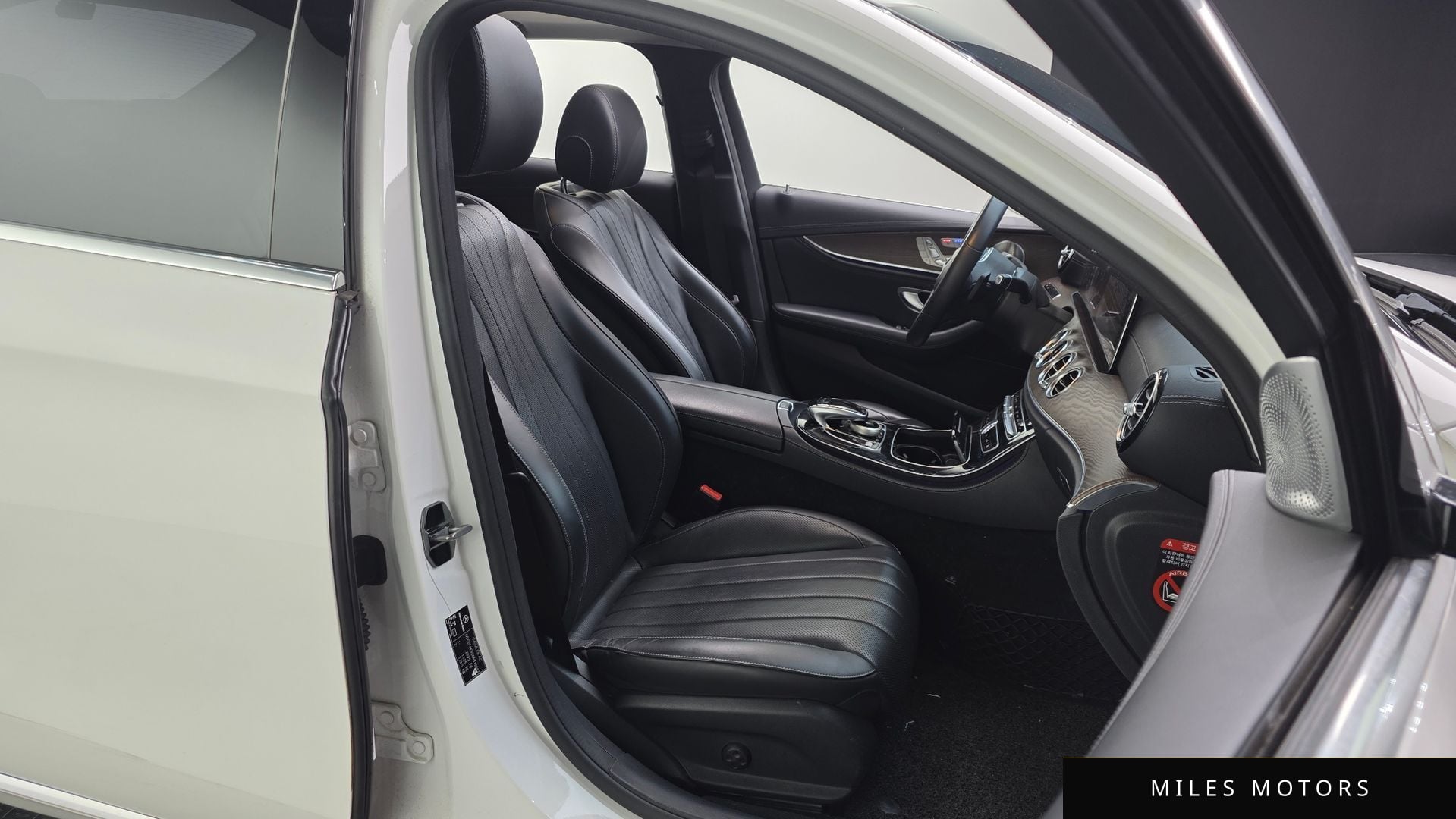 Mercedes-Benz E-Class W213 2019 — миниатюра 12