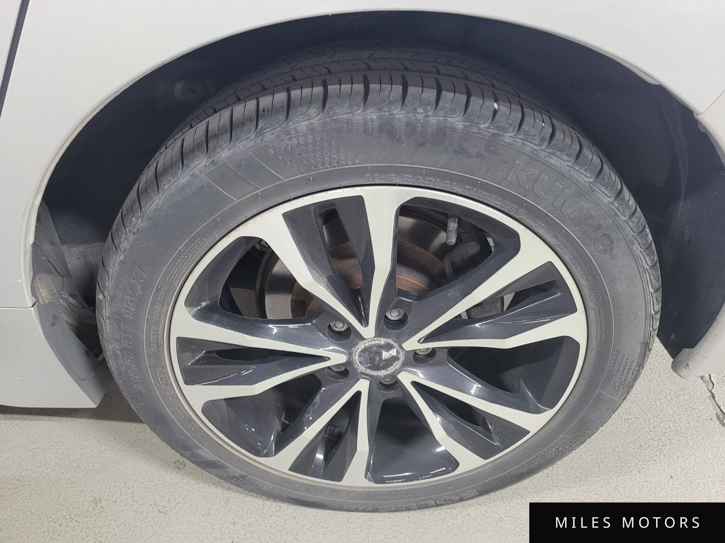 Nissan Leaf 2019 — миниатюра 5