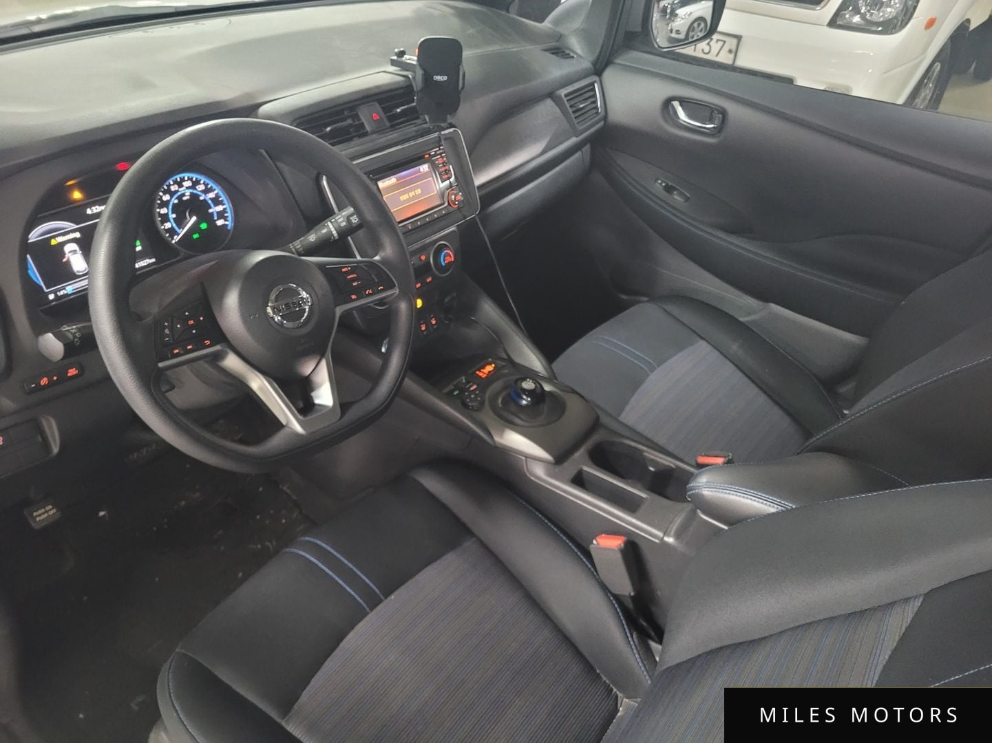 Nissan Leaf 2019 — миниатюра 6