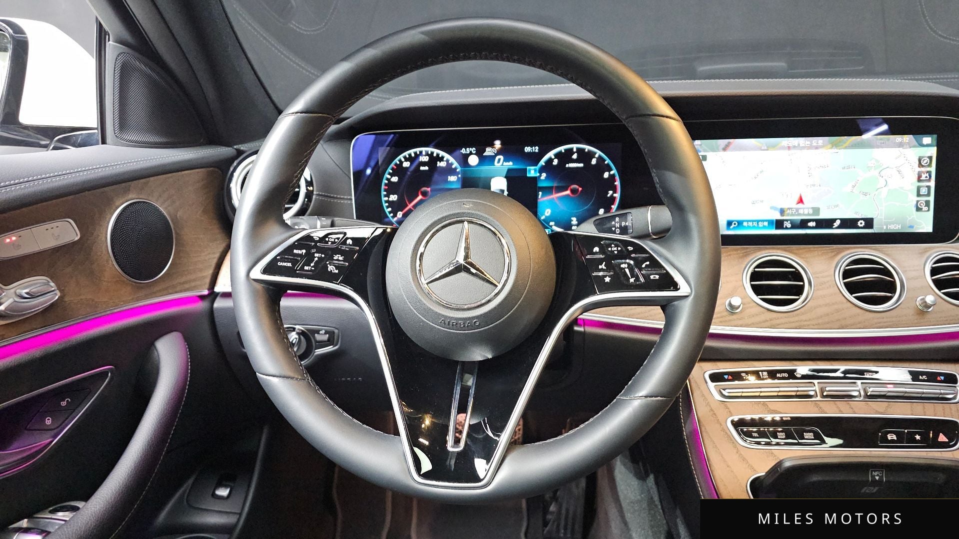 Mercedes-Benz E-Class W213 2022 — миниатюра 11