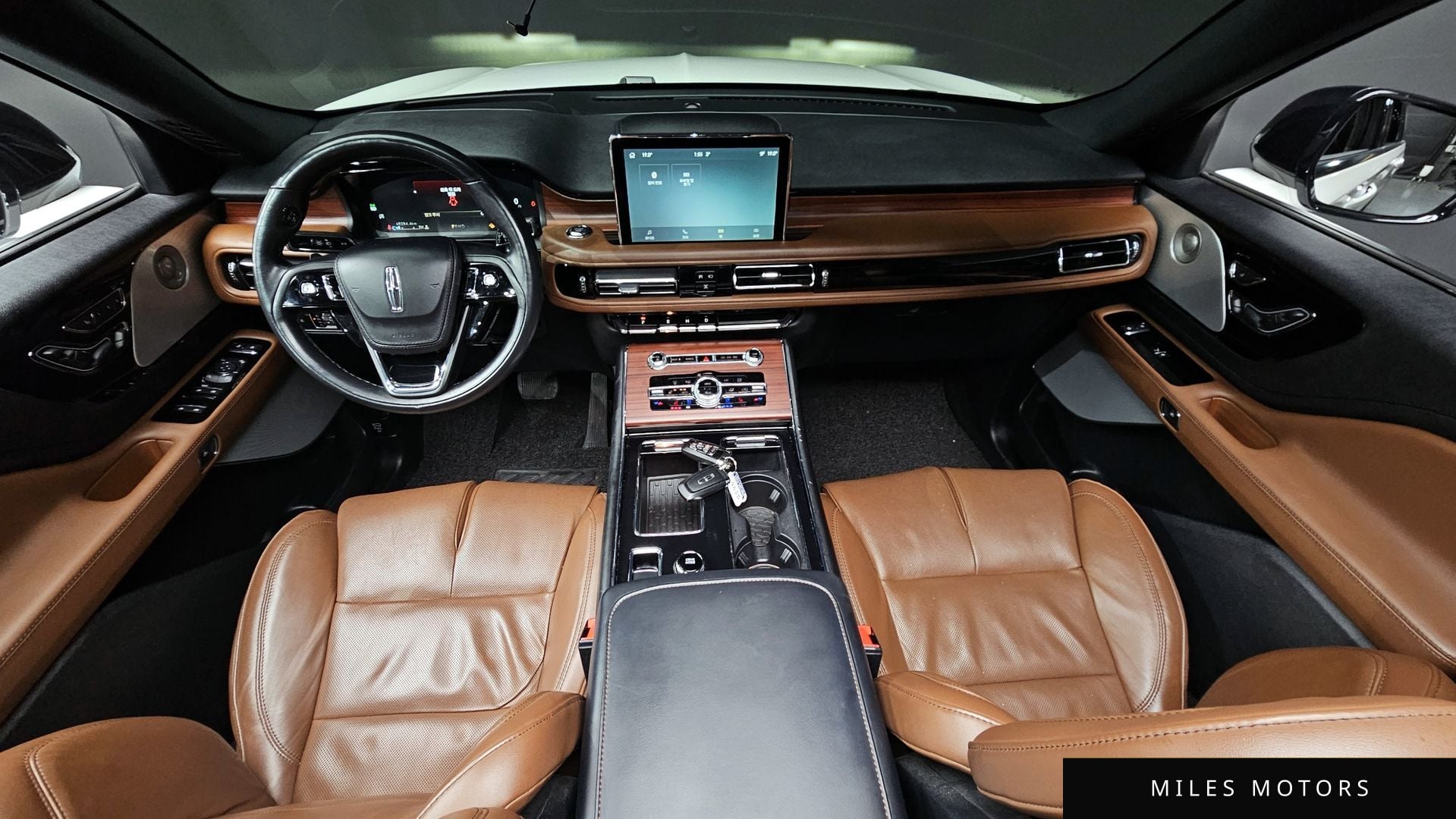 Lincoln Aviator 2022 — миниатюра 7