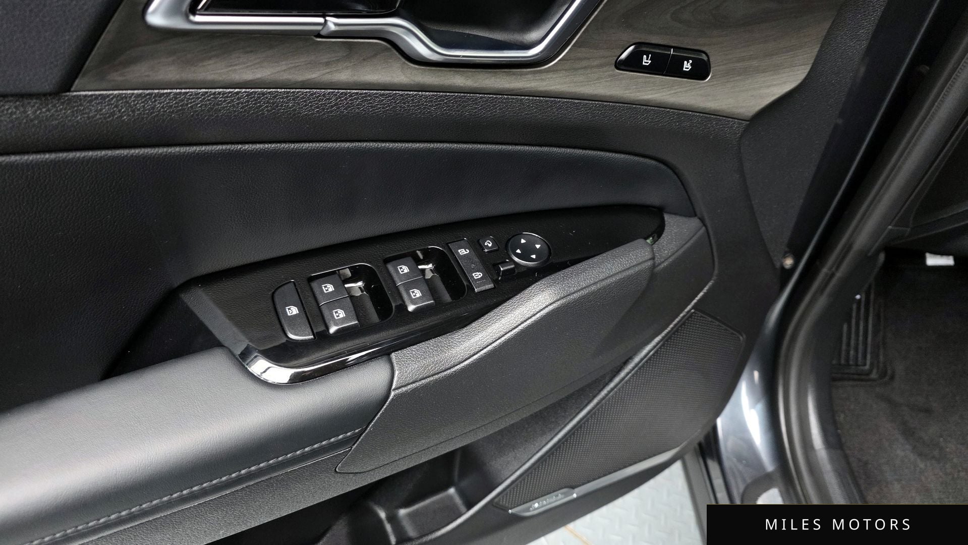 Kia Sportage 2024 — миниатюра 11