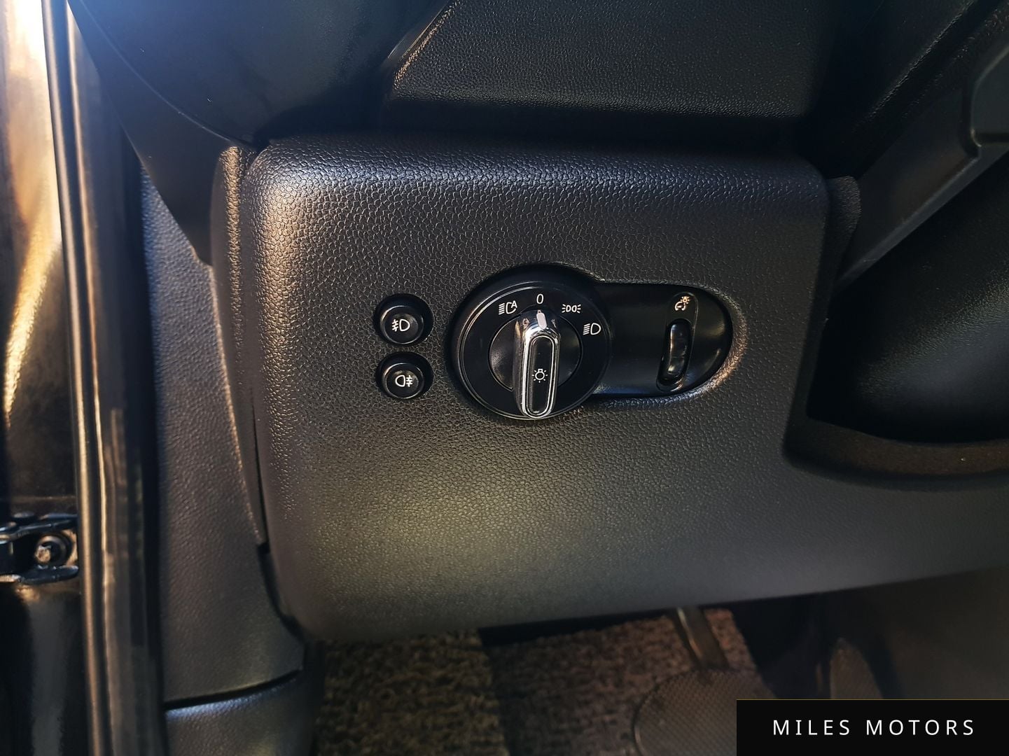 MINI 쿠퍼 S 2019 — миниатюра 17