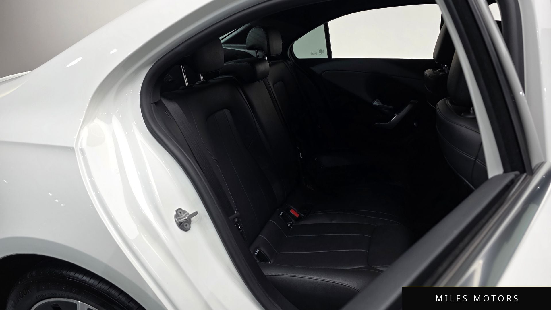 Mercedes-Benz A-Class W177 2021 — миниатюра 11