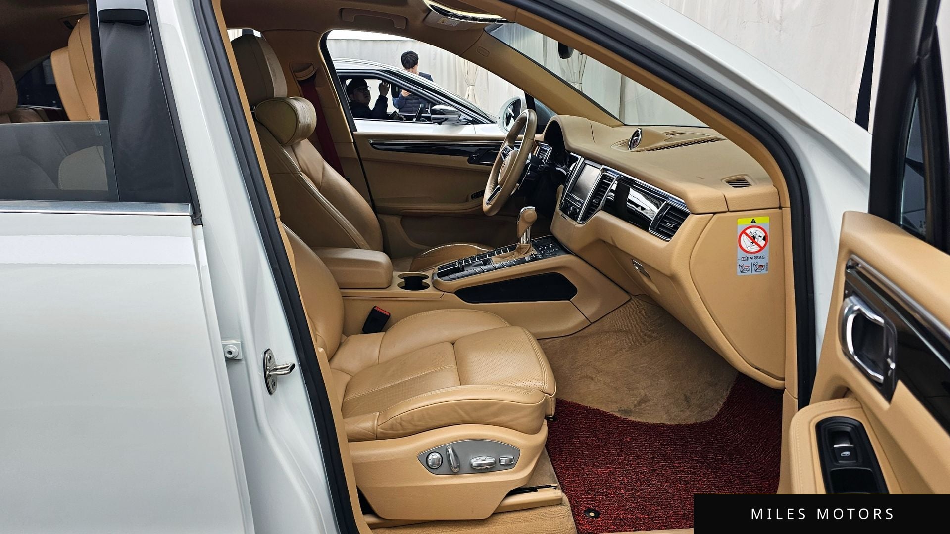 Porsche Macan 2015 — миниатюра 11