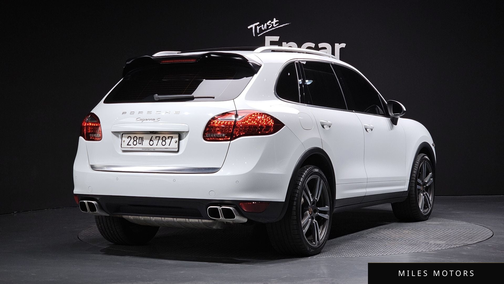 Porsche 카이엔 2014 — миниатюра 2