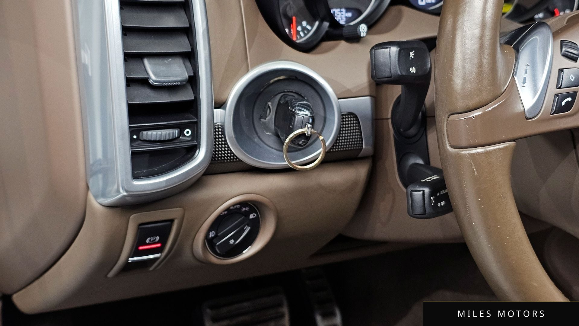 Porsche 카이엔 2014 — миниатюра 16
