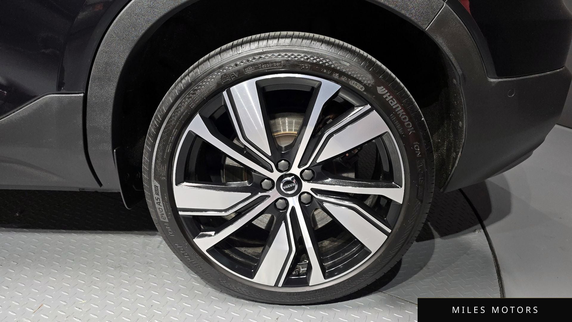 Volvo XC40 리차지 2022 — миниатюра 5