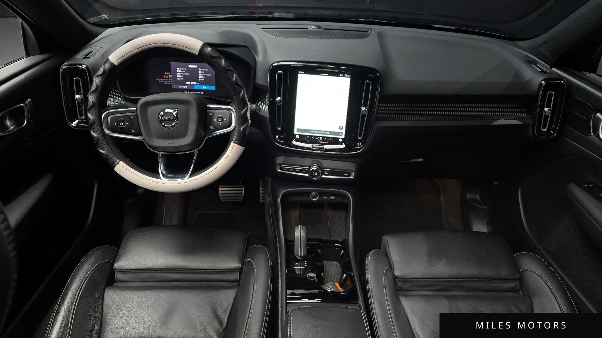 Volvo XC40 리차지 2022 — миниатюра 7