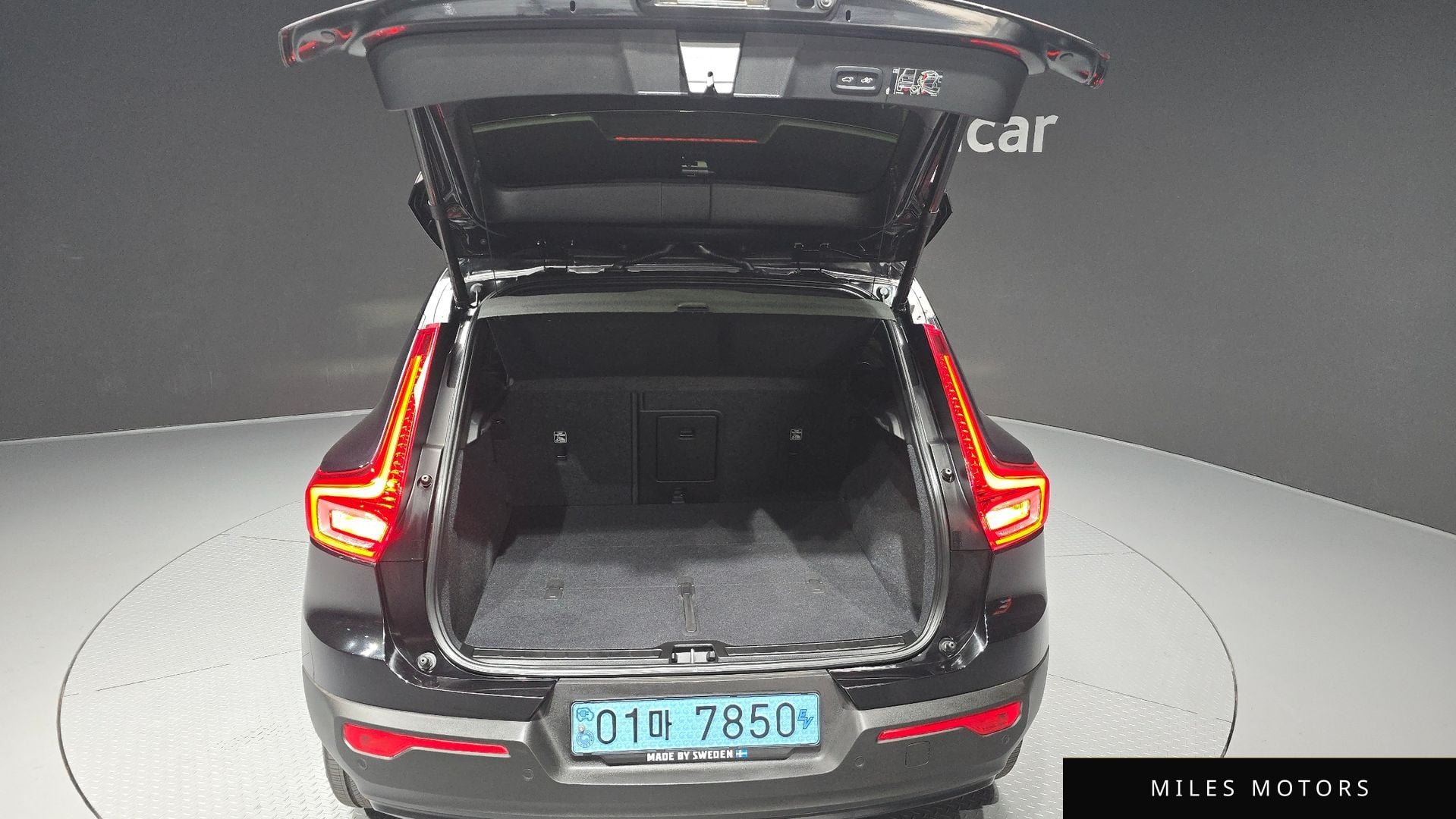 Volvo XC40 리차지 2022 — миниатюра 20