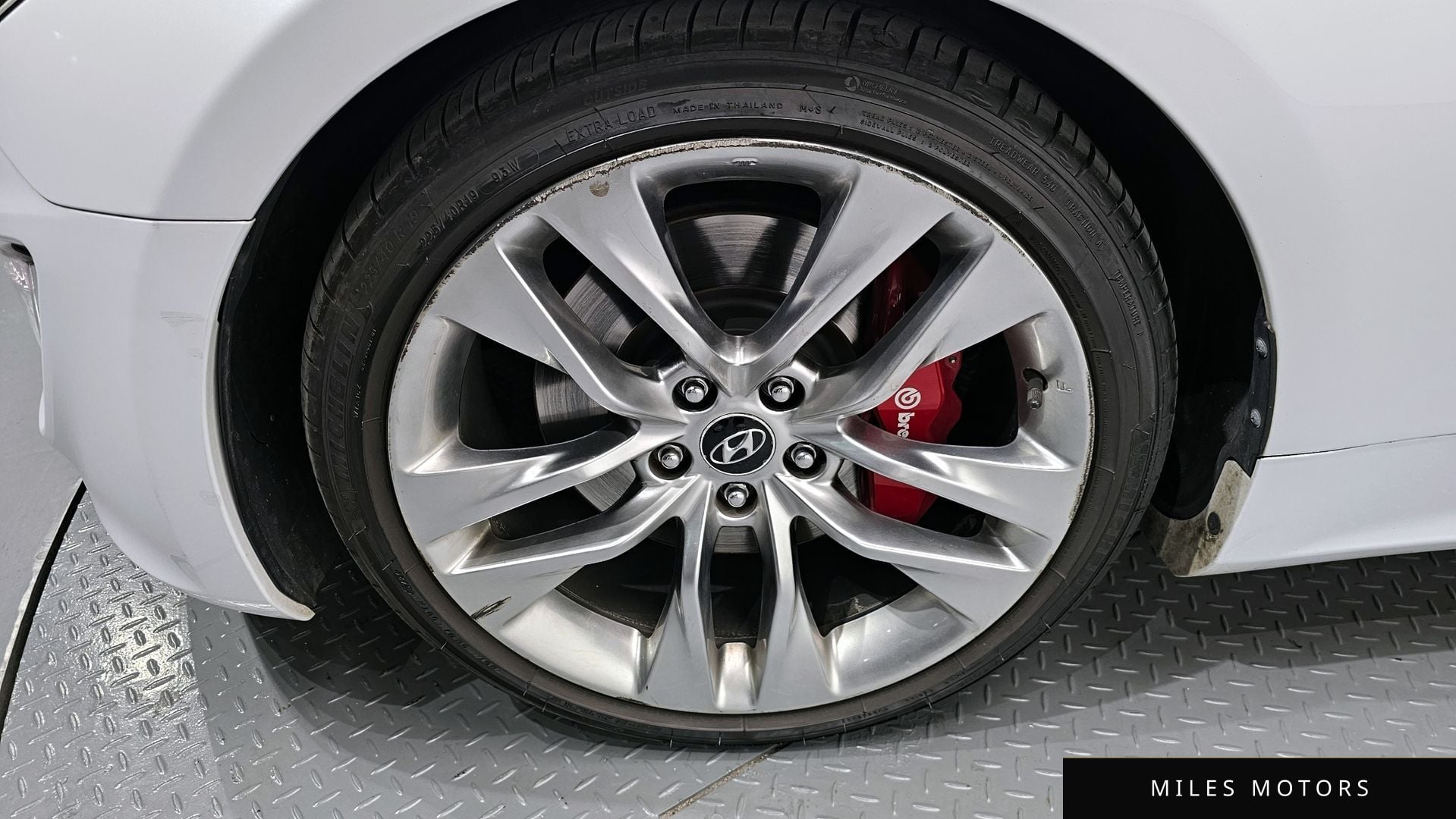 Hyundai Genesis 2015 — миниатюра 5