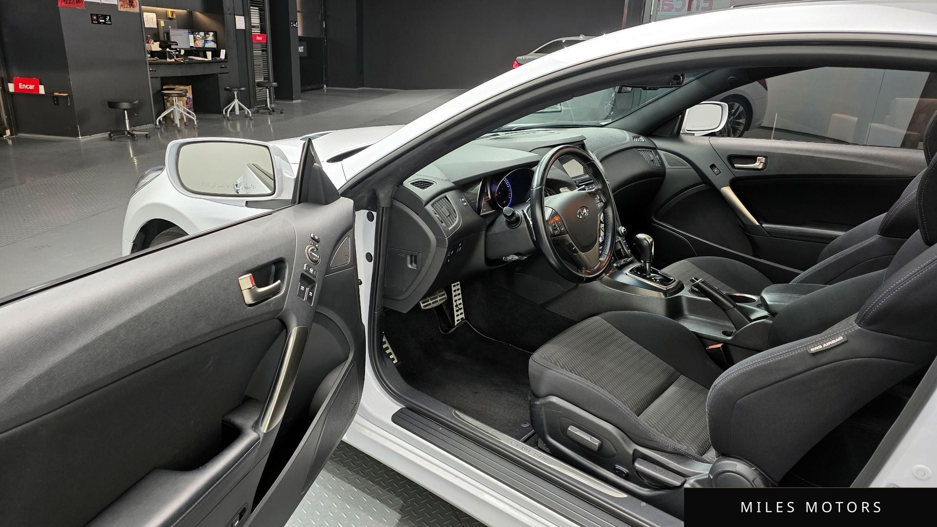 Hyundai Genesis 2015 — миниатюра 11