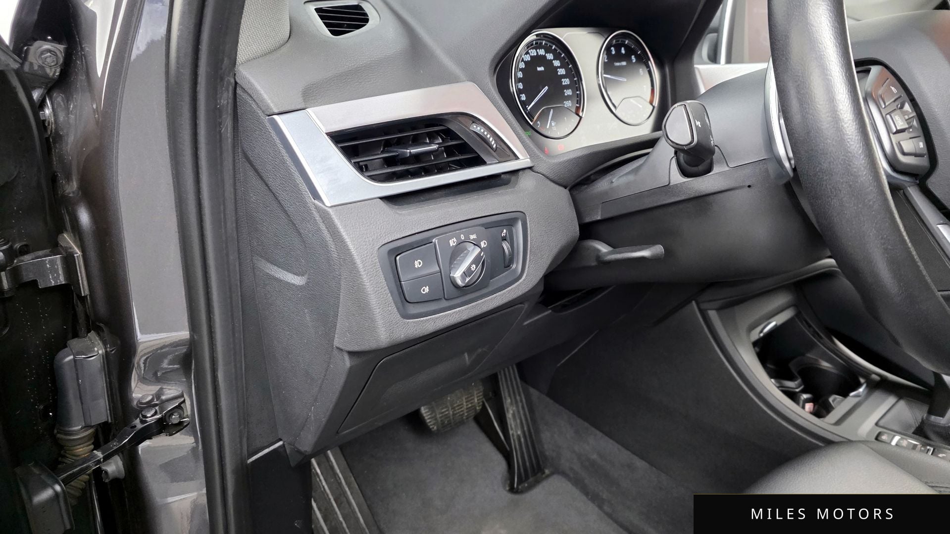 BMW X1 (F48) 2020 — миниатюра 17