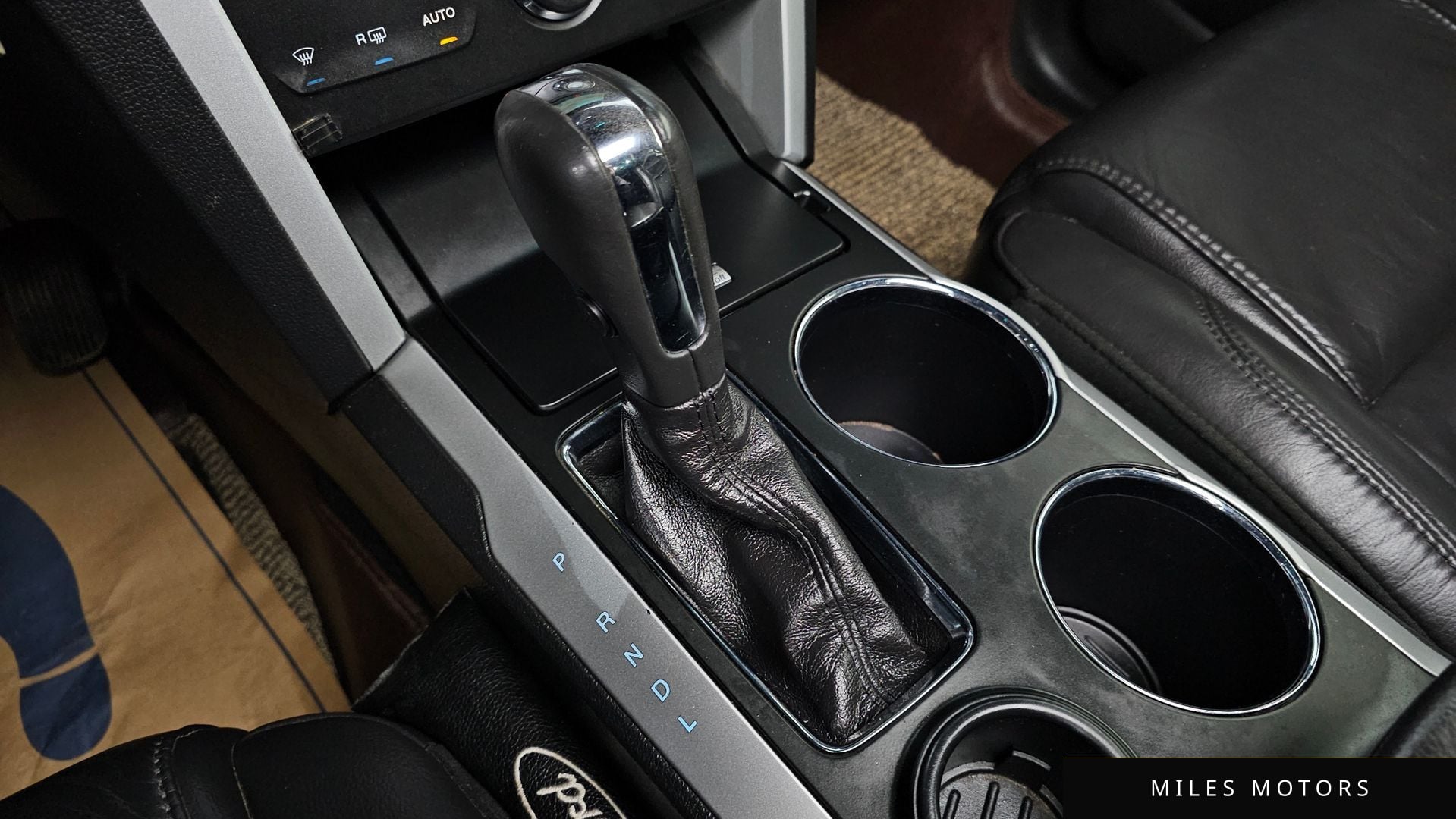 Ford Explorer 2014 — миниатюра 9
