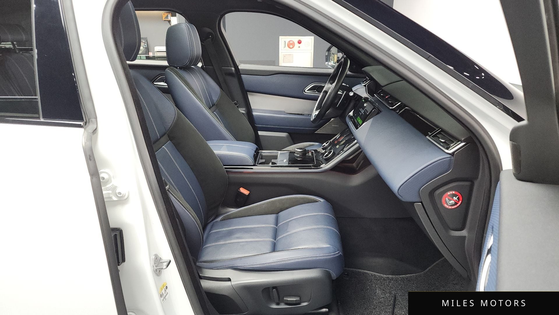 Land Rover Range Rover Velar 2019 — миниатюра 11