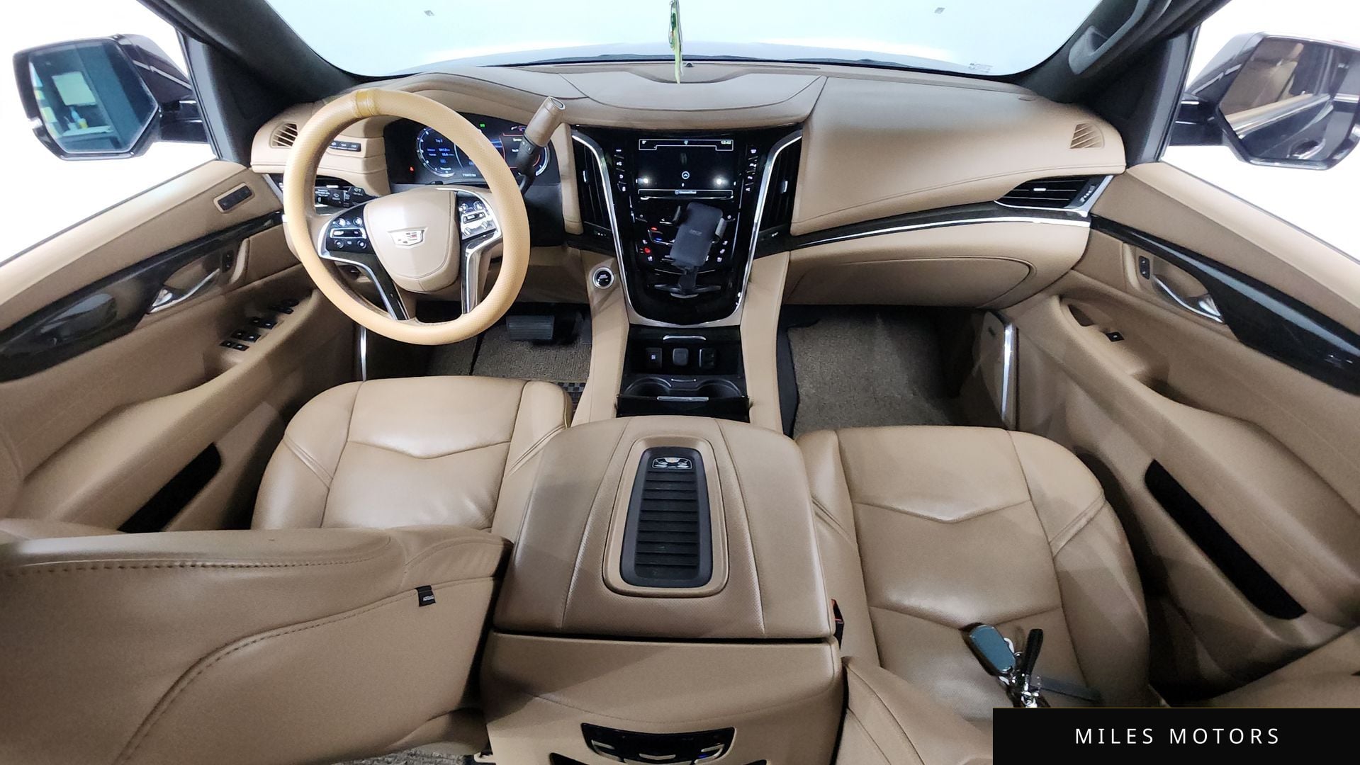 Cadillac Escalade 2019 — миниатюра 7
