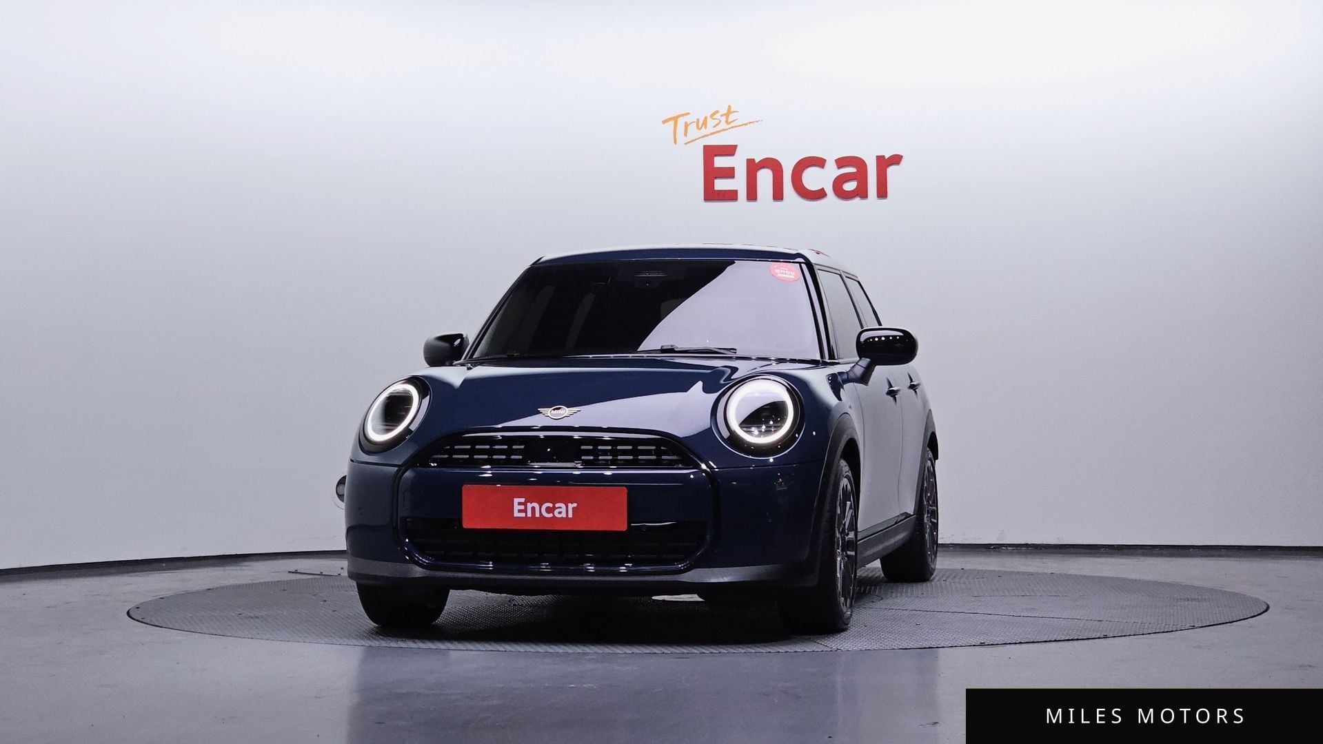 MINI 쿠퍼 C 2025 — миниатюра 3