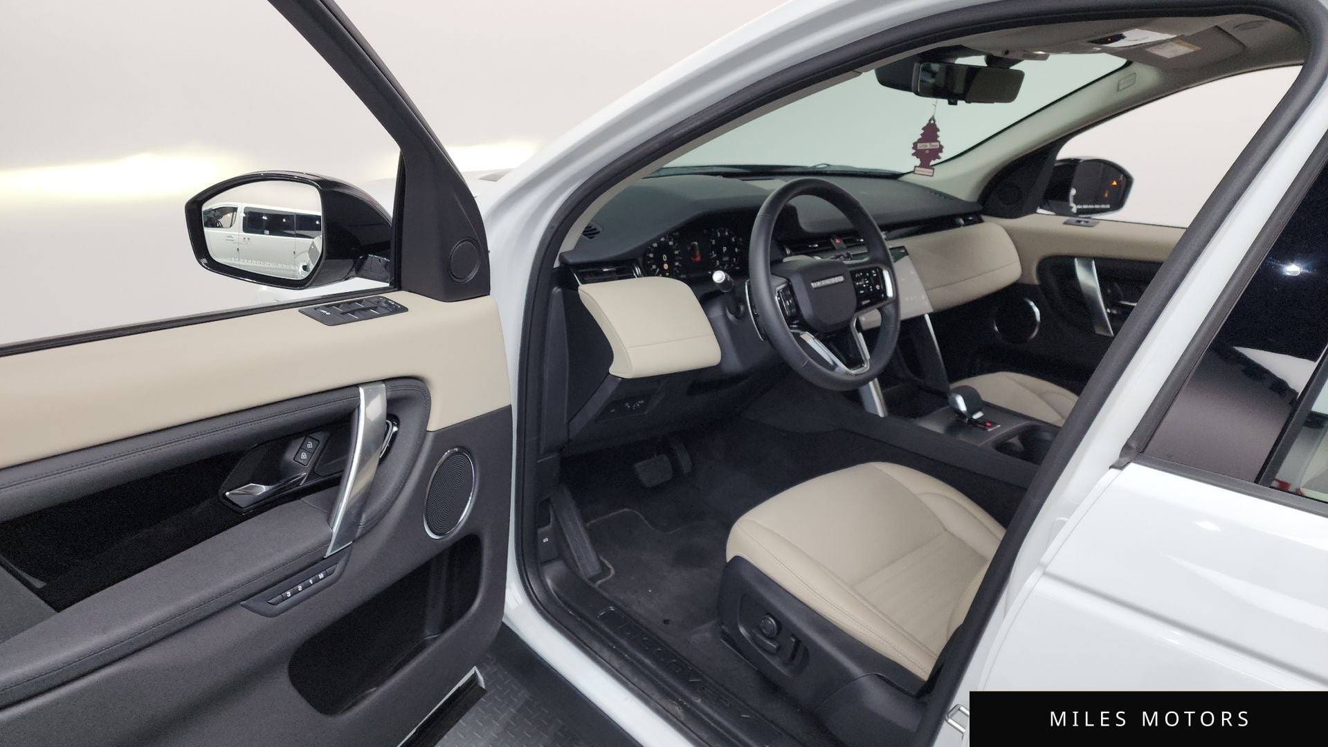 Land Rover 디스커버리 스포츠 2025 — миниатюра 9