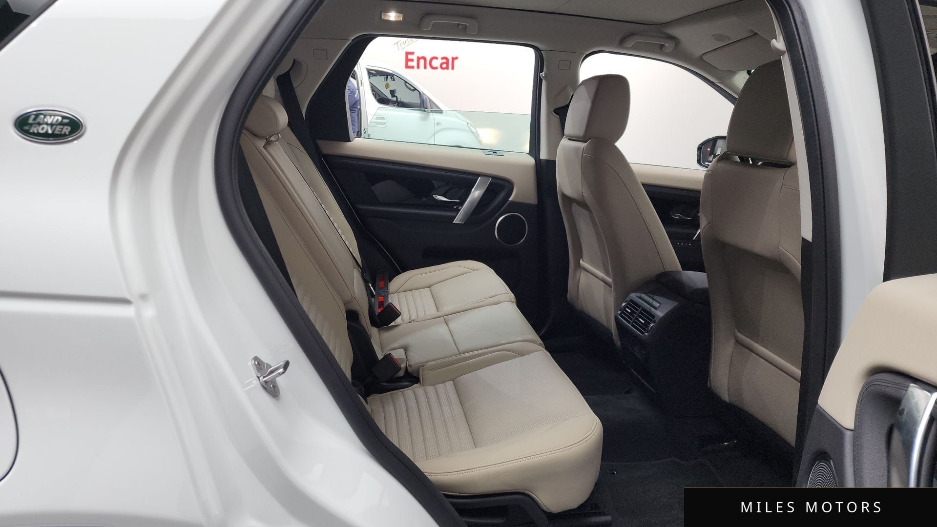 Land Rover 디스커버리 스포츠 2025 — миниатюра 12