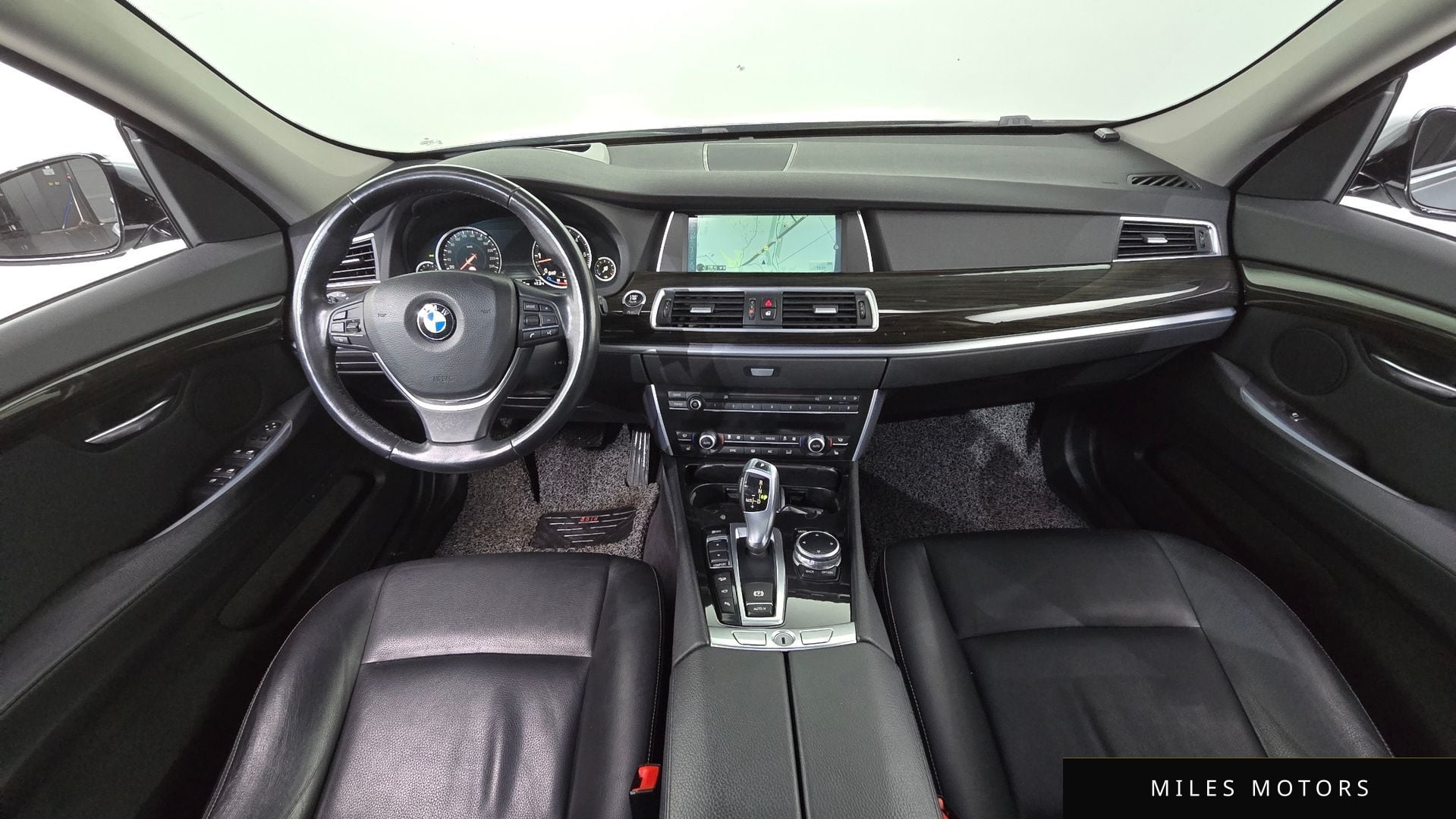BMW 5 Series GT (F07) 2014 — миниатюра 7