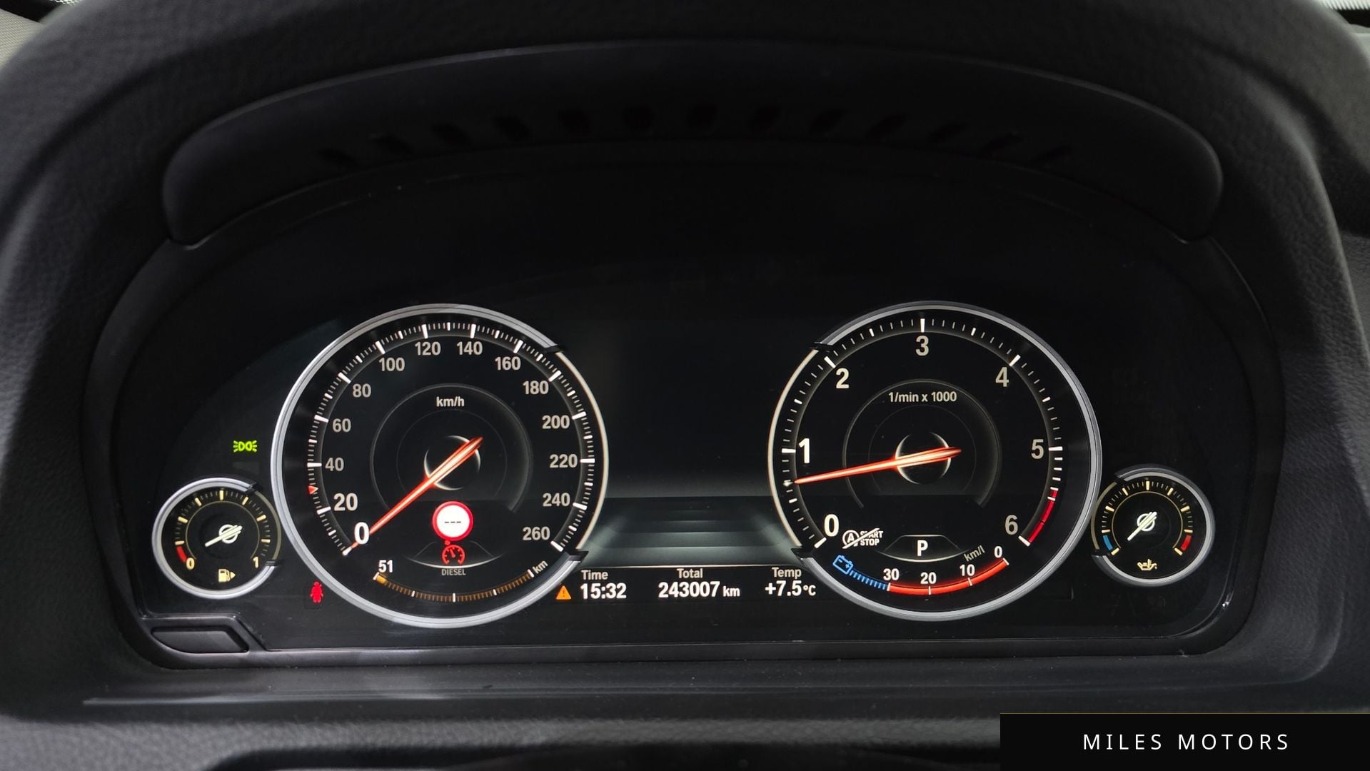 BMW 5 Series GT (F07) 2014 — миниатюра 8